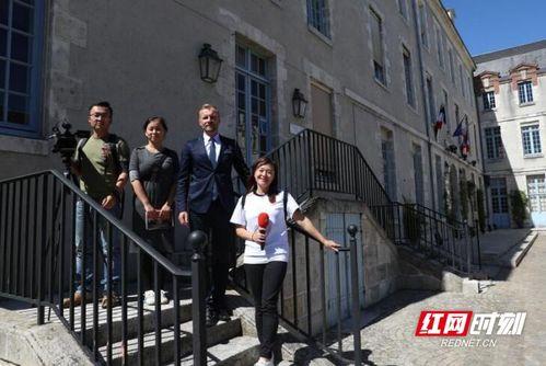 太原网红吃瓜事件视频曝光,揭秘背后真相  第3张